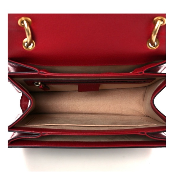 Gucci Red Trim GG Supreme Satchel with Bee Accent - Picture 3 of 6